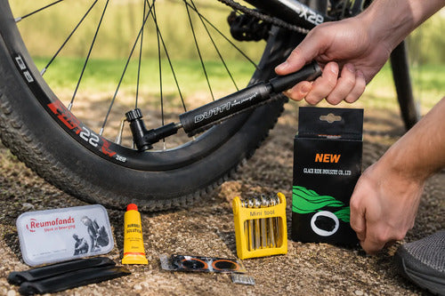Kit Reparación Bicicleta Rodado 26 2 Cámaras Inflador Parche