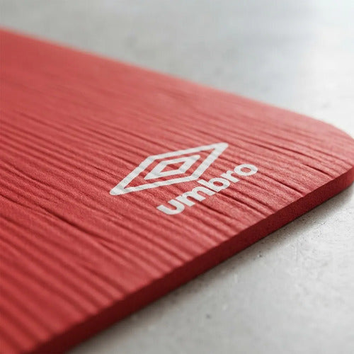 Alfombra De Yoga Mat Antideslizante 180x60x1cm Umbro Rojo