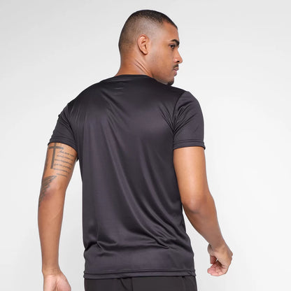 Remera Logomania Penalty