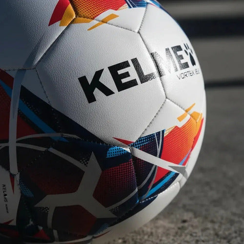Pelota De Fútbol Kelme N-3 Niño Vortex Color Blanco