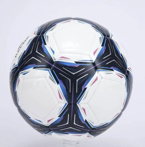Pelota De Futbol Kelme Nro. 5 Campo Color Blanco/azul/rojo