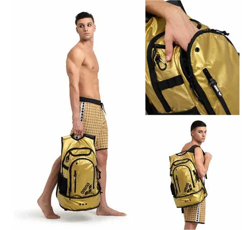 Mochila Deportiva Arena Natacion Fastpack 3.0 50th - Btu Color Dorado