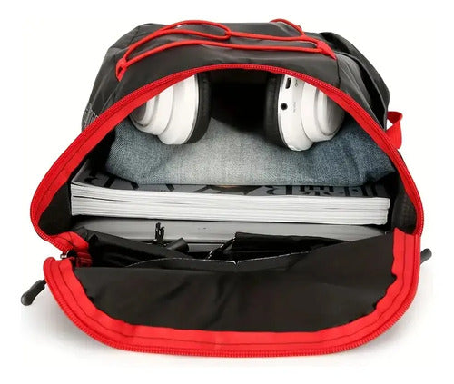 Mochila Deportiva Ultra Liviana Casual Para Viaje Camping Mm Negro Liso