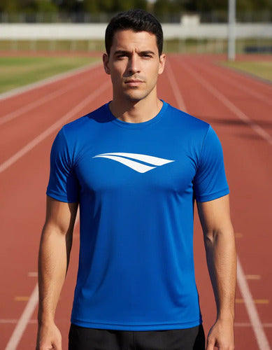 Remera Logomania Penalty