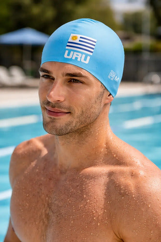 Gorra Natación Silicona Moaki Kiroa Uruguay Edición Celeste Lisa Unico