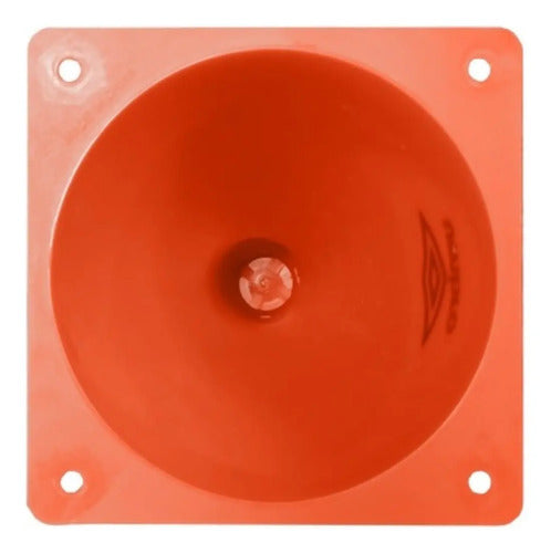Cono De Entrenamiento 23cm Apilable Y Lavable Umbro Naranja