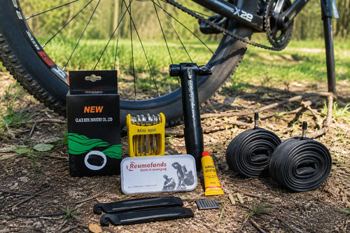 Kit Reparación Bicicleta Rodado 26 2 Cámaras Inflador Parche