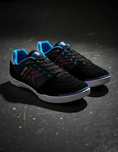 Botín Kelme Futsal Elite – Negro/Blanco