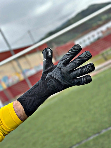 Guante De Arquero Rg Toride Knt 25 Profesional Fútbol