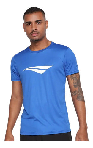 Remera Logomania Penalty
