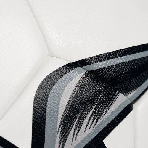 Pelota Fútbol Kx Strike Thermosellada Oficial N°5 Mmsports Blanco/negro
