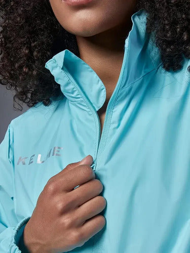 Campera De Lluvia Deportiva Kelme C/capucha Y Cierres M&m