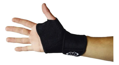 Muñequera Neopreno Ajustable Con Dedo Boomerang Knex Negro Universal