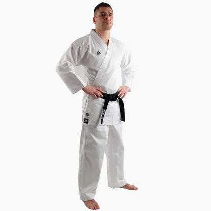 Uniforme Karate Adidas Club K220C WKF Poliester Algodon 220gsm Malla Climacool Aprobado para Competicion